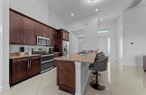 Burnt Store House | Gulfstream Vacation Home