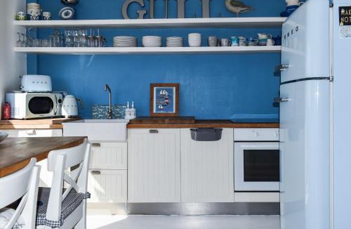 Dungeness House | Gull House