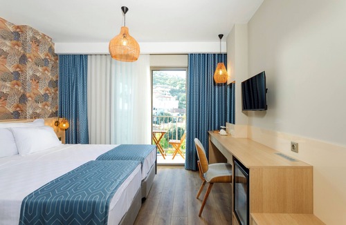 Gulluk Hotel | GULLUK UNO ELEGANCE OTEL