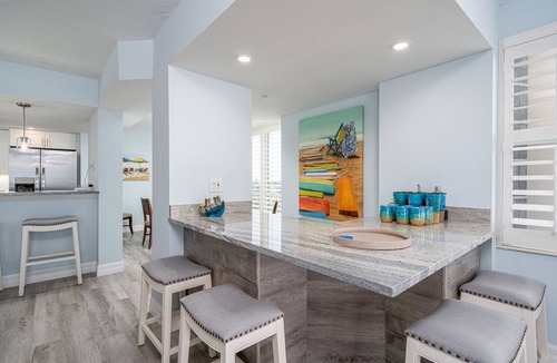 South Island Condo | Gullwing 505 3BR Oasis: Beachfront & Lanai