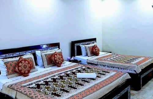 Gulshan-E-Jamal Hotel | Gulshan E Jamal Guest House