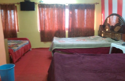 Srinagar Apartment | GULZAR PALACE