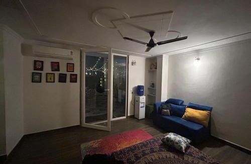Udyog Vihar Apartment | Gurgaon 21 Tonic & Twinkle
