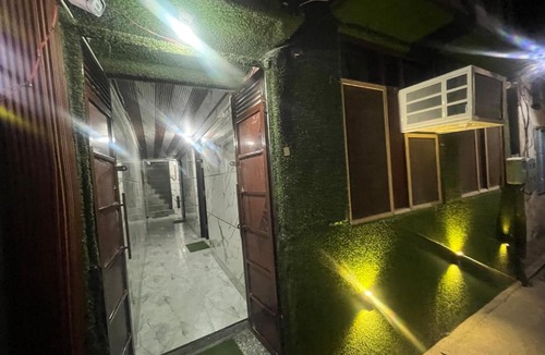 Amritsar Hotel | Guru Nanak Dev Ji Yatri Niwas Golden Temple