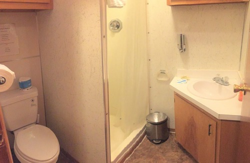 Cooper Landing Cabin | Gwin's Lodge Lower Alder Cottage #15