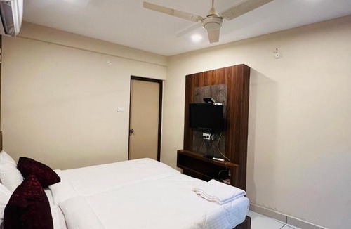 Kalamassery Hotel | GYPSY HOTEL CUSAT