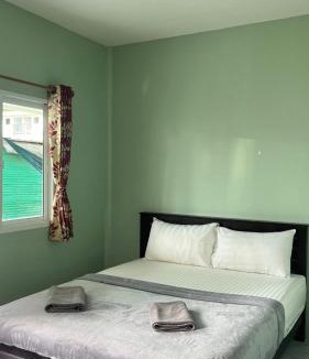 Ko Phi Phi Hotel | Gypsy Village Resort