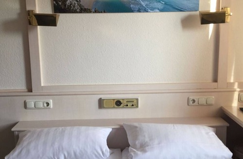 Altfeld Bed & Breakfast | Häuser Der Villa Italia
