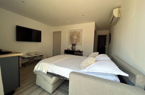Porto-Vecchio Hotel | Hôtel Aiglon Bylitis