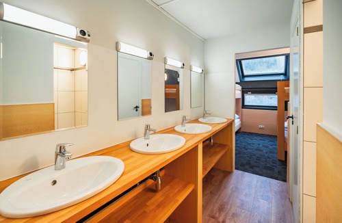 Pont-a-Lesse Hotel | Hôtel Aquatel