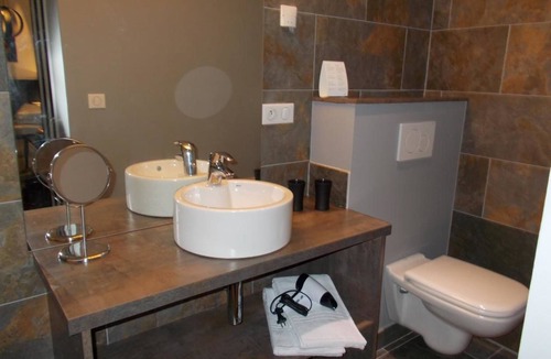 Biarritz City Centre Hotel | Hôtel Au Bon Coin