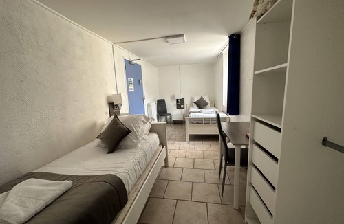 Annot Hotel | Hôtel Beauséjour
