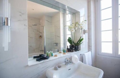 Beaulieu-sur-Mer Hotel | Hôtel Carlton