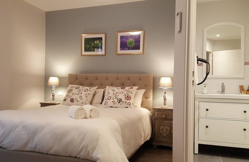 Cathedrale Hotel | Hôtel Chez Jaqueline