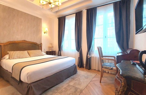 Quartier Vieux Marche-Cathedrale Hotel | Hôtel Dandy