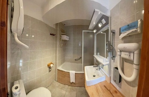Saulieu Hotel | Hôtel De Bourgogne