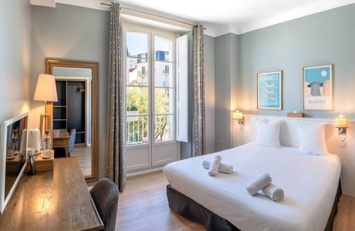 Biarritz City Centre Hotel | Hôtel de L'Océan et Restaurant - Coeur de Ville