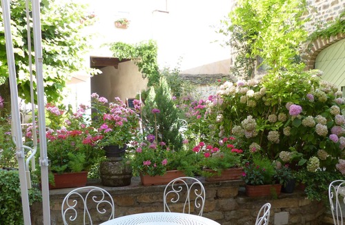 Nolay Hotel | Hôtel de la halle