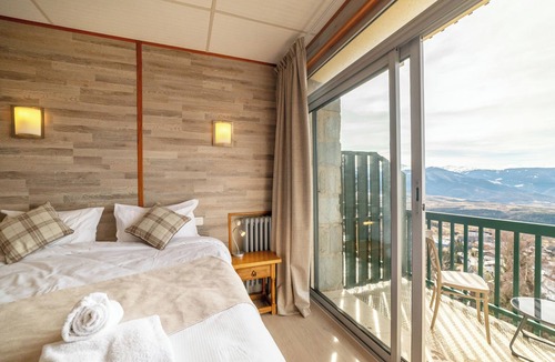 Font-Romeu-Odeillo-Via Hotel | Hôtel des Pyrénées