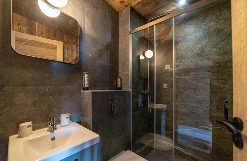 Font-Romeu-Odeillo-Via Hotel | Hôtel des Pyrénées