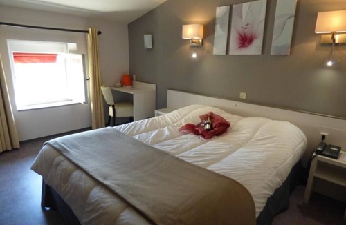 Pierrelatte Hotel | Hôtel du Centre