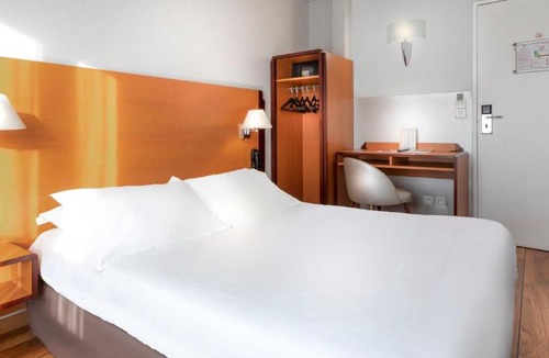 14th Arrondissement Hotel | Hôtel Du Lion