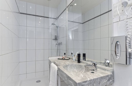 Quartier de Rochechouart Hotel | Hôtel du Pré