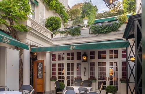 Saint-Thomas-d'Aquin Hotel | Hôtel Duc De St-Simon