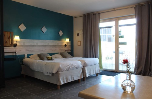 Cajarc Hotel | Hôtel-Gîte La Peyrade