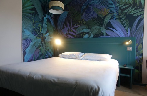 Terrasson-la-Villedieu Hotel | Hôtel Grand Confort Le Moulin Rouge
