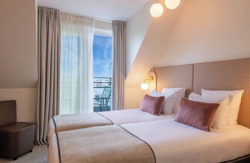 Quartier de Rochechouart Hotel | Hôtel Helussi