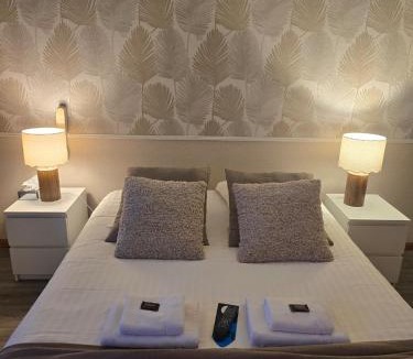 Arromanches-les-Bains Hotel | Hôtel L'ideal le Mountbatten