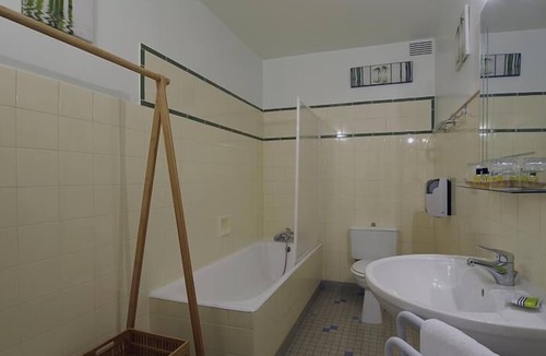 Villeneuve-sur-Lot Hotel | Hôtel La Résidence