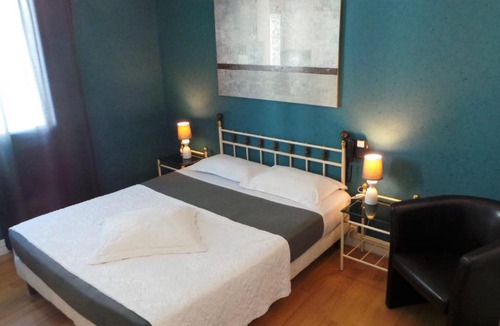Graslin - Commerce Hotel | Hôtel Le Cambronne