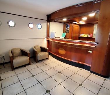Propriano Hotel | Hôtel Le Claridge