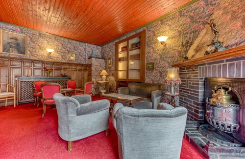 Lorcy Hotel | Hôtel Le Cor de Chasse