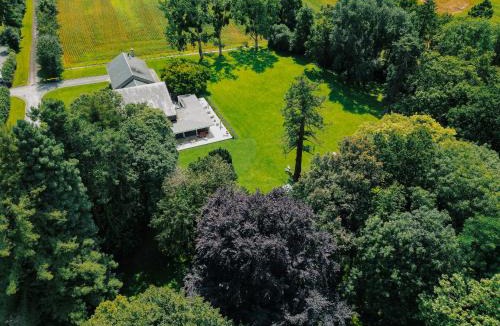 Saint-Berthevin Hotel | Hôtel le Corbusson Laval Ouest