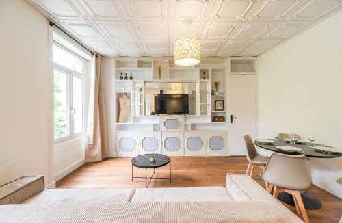 Guingamp Apartment | Hôtel Lefort - Le Cocon Harmonieux - proche gare et centre