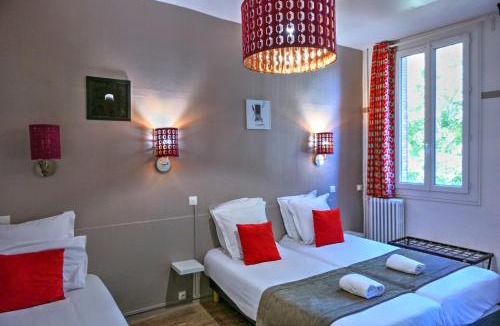 Avignon City Centre Hotel | Hôtel Les Corps Saints