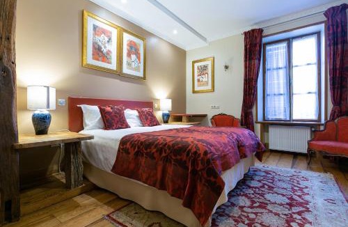 Gevrey-Chambertin Hotel | Hôtel Les Deux Chèvres Gevrey-Chambertin
