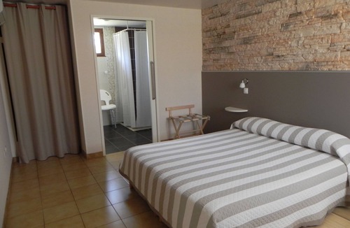 Hourtin Hotel | Hôtel les Pins