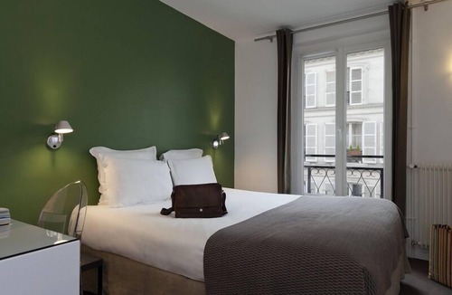 Quartier Saint-Ambroise Hotel | Hôtel Marais de Launay