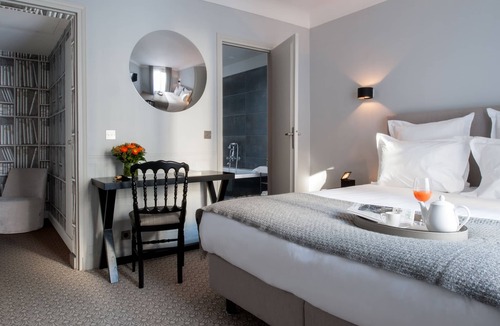 8th Arrondissement Hotel | Hôtel Mathis
