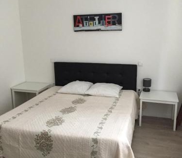 Maisons-Alfort Hotel | Hôtel Moderne