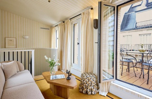 16th Arrondissement Hotel | Hôtel Noucha