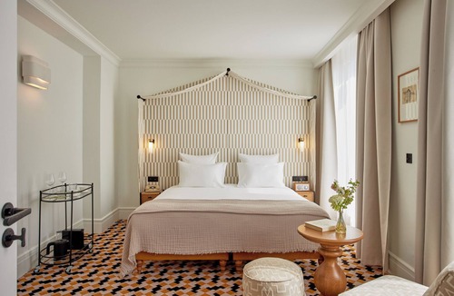 16th Arrondissement Hotel | Hôtel Noucha