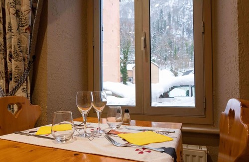 Cauterets Hotel | Hôtel Quin Te Va