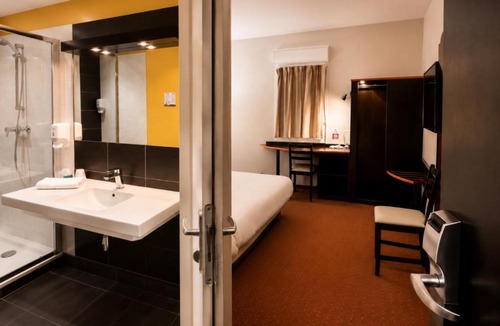 La Brede Hotel | Hôtel Restaurant Akena Bordeaux Sud - La Brède