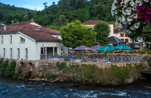Seix Hotel | Hôtel Restaurant La Maison du Haut Salat