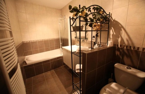 Beze Hotel | Hôtel Restaurant Le Bourguignon